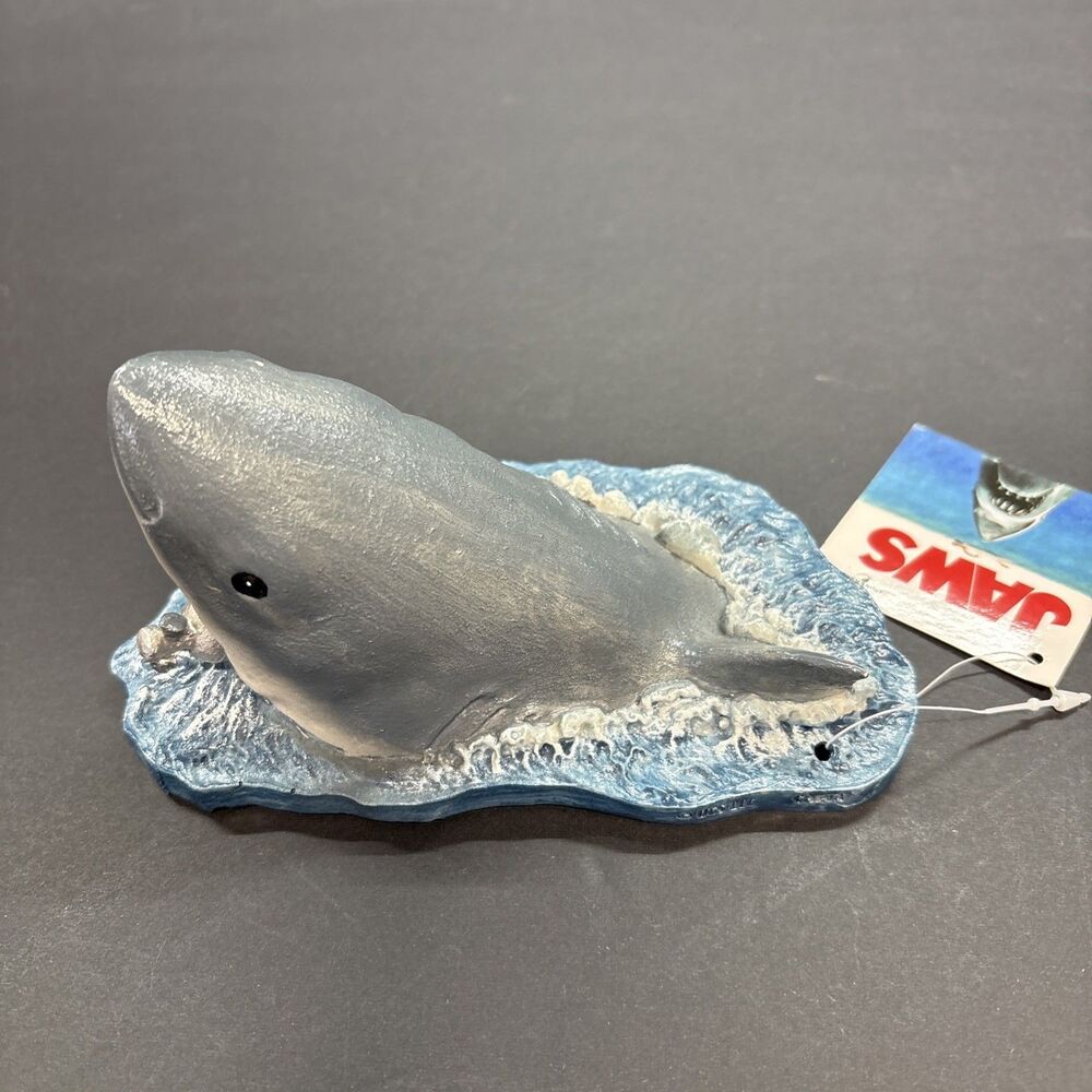 2022 JAWS Official Universal Aquarium Ornament Decor Open Mouth Air Tank - Picture 2 of 6